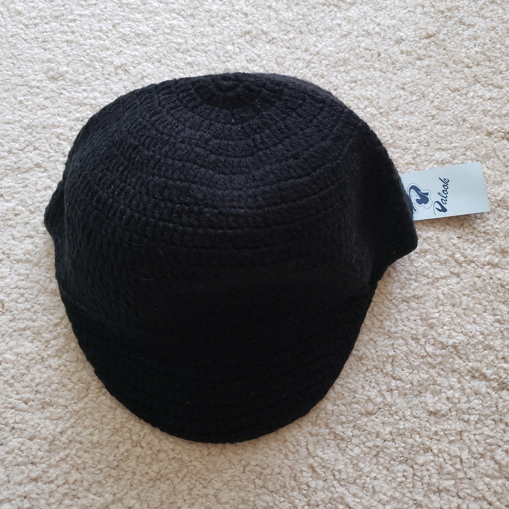 Dalook Knit Hat Black Womens Brand